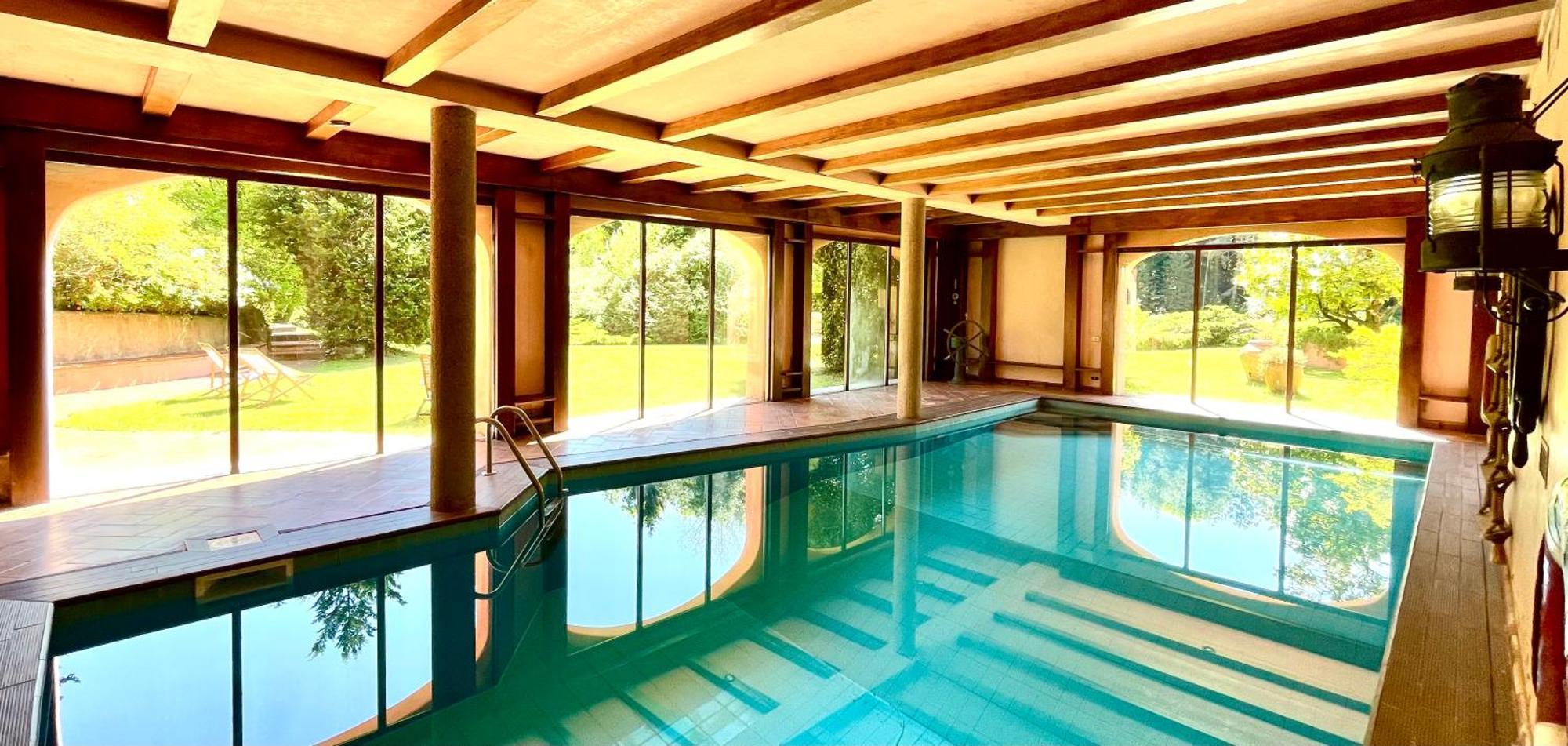 Piscina Coperta Ad Uso Esclusivo Con Parco-Vicino Aeroporto Mxp-Laghi Albizzate Εξωτερικό φωτογραφία